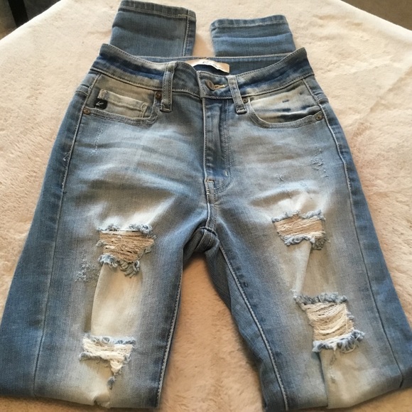 KanCan Skinny Distressed Light Wash Jeans - 23 - Picture 7 of 10